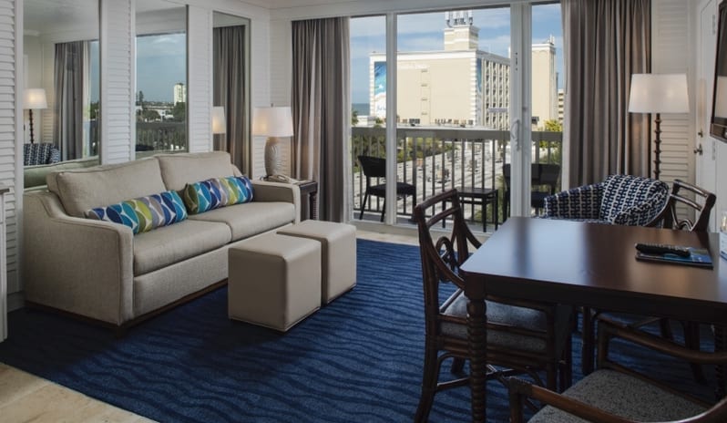 Tradewinds Island Grand - Tropical One Bedroom Suite Living Room